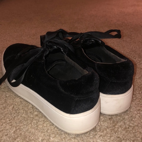 Steve Madden platform - Picture 3 of 3